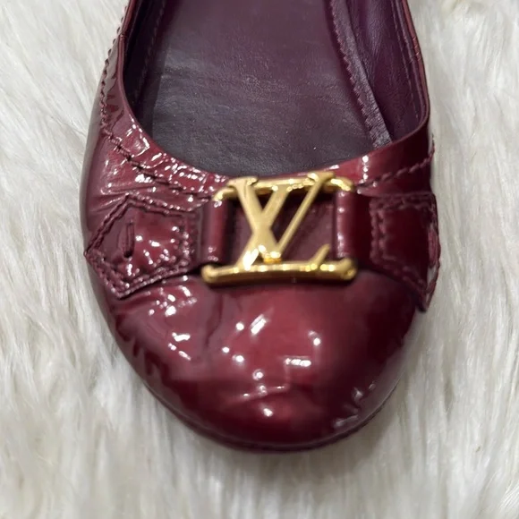 LOUIS VUITTON Vernis Oxford Ballerina Flat - Picture 5 of 16